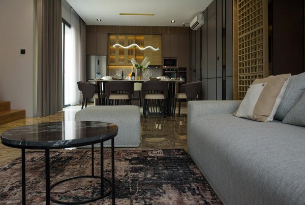 Analyzing the Impact of Brexit on UK Businesses: What Challenges Lie Ahead?